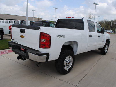 chevrolet silverado 2500hd 2011 white lt gasoline 8 cylinders 4 wheel drive not specified 76051