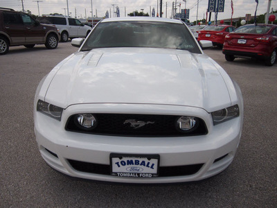ford mustang 2013 performance whi coupe gt gasoline 8 cylinders rear wheel drive automatic 77375