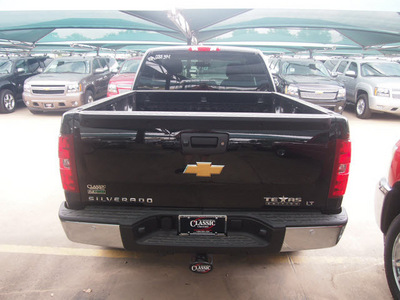 chevrolet silverado 1500 2012 black lt flex fuel 8 cylinders 4 wheel drive automatic 76051