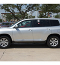 toyota highlander 2012 silver suv gasoline 6 cylinders front wheel drive automatic 78232