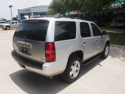 chevrolet tahoe 2012 silver ice suv ls flex fuel 8 cylinders 2 wheel drive automatic 76051
