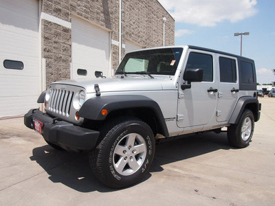 jeep wrangler unlimited 2007 silver suv x gasoline 6 cylinders 4 wheel drive automatic 80301