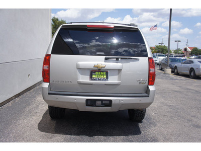 chevrolet suburban 2008 beige suv z71 flex fuel 8 cylinders 4 wheel drive automatic 79407