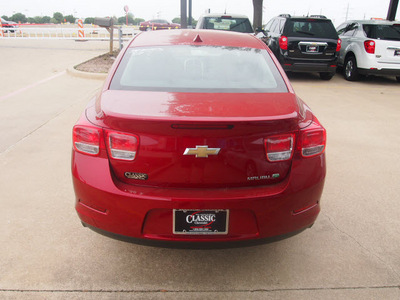 chevrolet malibu 2013 crysta red sedan eco gasoline 4 cylinders front wheel drive not specified 76051