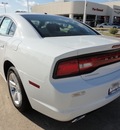 dodge charger 2012 bright white sedan se gasoline v6 rear wheel drive automatic 77375
