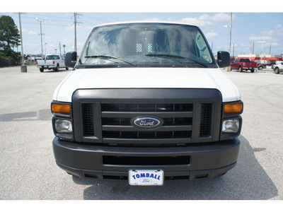 ford e series cargo 2012 oxford white van e 150 flex fuel 8 cylinders rear wheel drive automatic 77375