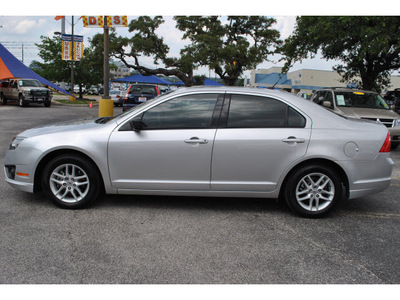 ford fusion 2011 silver sedan s gasoline 4 cylinders front wheel drive automatic 78216