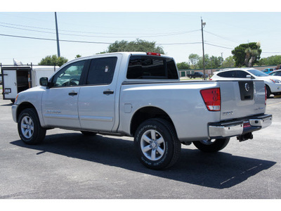 nissan titan 2012 silver sv flex fuel 8 cylinders 4 wheel drive automatic 78840