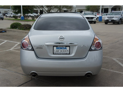 nissan altima 2008 silver sedan 2 5 gasoline 4 cylinders front wheel drive shiftable automatic 77566