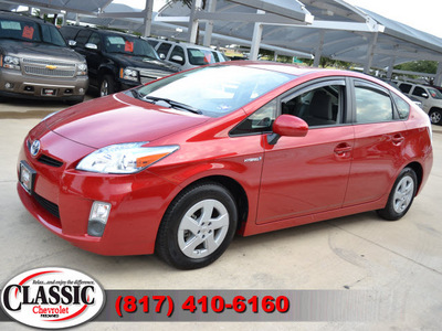 toyota prius 2011 red ii w navigation w jbl hybrid 4 cylinders front wheel drive automatic 76051