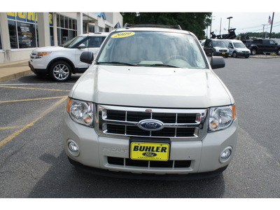 ford escape 2009 light sage suv xlt gasoline 4 cylinders front wheel drive automatic with overdrive 07724