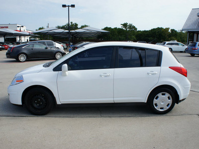 nissan versa 2007 white hatchback s 4 cylinders automatic with overdrive 76087