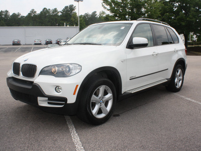 bmw x5 2009 white suv xdrive30i gasoline 6 cylinders all whee drive automatic 27616