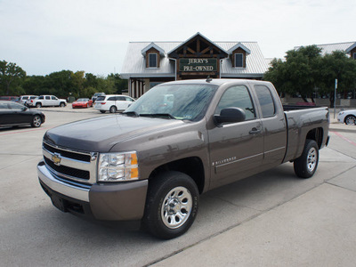 chevrolet silverado 1500 2008 brown pickup truck lt 8 cylinders automatic 76087