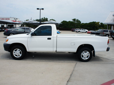 toyota tundra 2002 white pickup truck 6 cylinders 5 speed manual 76087