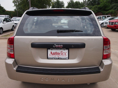 jeep compass 2010 gray suv sport gasoline 4 cylinders 2 wheel drive automatic 75080