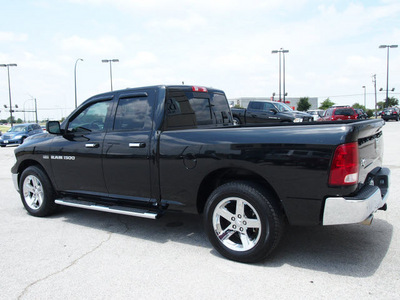 ram ram pickup 1500 2011 black pickup truck lone star gasoline 8 cylinders 2 wheel drive automatic 76011