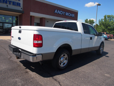 ford f 150 2005 white pickup truck xlt gasoline 8 cylinders rear wheel drive 4 speed automatic 46168