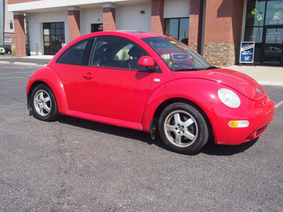 volkswagen new beetle 2000 red hatchback gls 1 8t gasoline 4 cylinders front wheel drive automatic 46168
