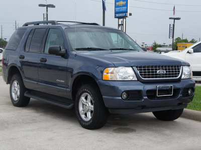 ford explorer 2005 dk  blue suv xlt flex fuel 6 cylinders 4 wheel drive automatic 77090