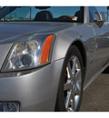 cadillac xlr 2005 silver gasoline 8 cylinders rear wheel drive automatic with overdrive 98901