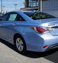 hyundai sonata hybrid 2012 blue sedan hybrid 4 cylinders front wheel drive 6 speed automatic 47130