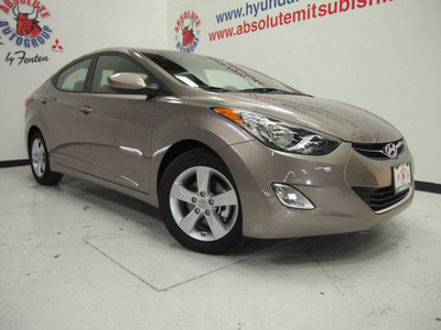 hyundai elantra 2013 gold sedan gls gasoline 4 cylinders front wheel drive automatic 75150