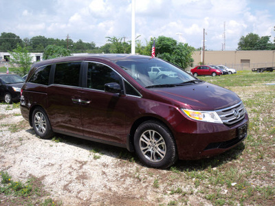 honda odyssey 2012 dk  red van ex l gasoline 6 cylinders front wheel drive automatic 75606