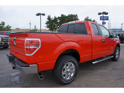 ford f 150 2012 red xlt gasoline 6 cylinders 2 wheel drive automatic 79407