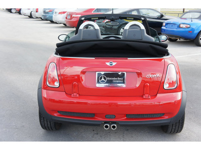 mini cooper 2008 red s gasoline 4 cylinders front wheel drive 6 speed manual 78626
