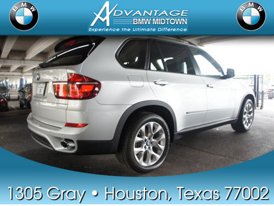 bmw x5 2013 silver suv xdrive35i premium gasoline 6 cylinders all whee drive automatic 77002