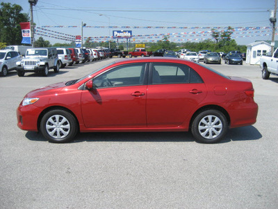 toyota corolla 2011 red sedan le gasoline 4 cylinders front wheel drive automatic 62863