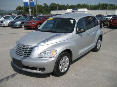 chrysler pt cruiser 2007 silver wagon touring gasoline 4 cylinders front wheel drive automatic 62863