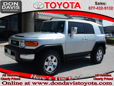 toyota fj cruiser 2007 silver suv gasoline 6 cylinders 4 wheel drive automatic 76011