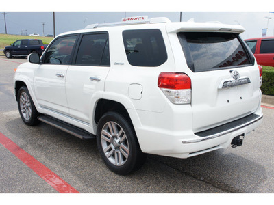 toyota 4runner 2010 white suv limited gasoline 6 cylinders 4 wheel drive automatic 76543