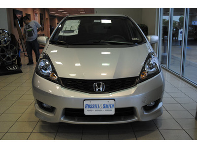 honda fit 2012 silver hatchback sport gasoline 4 cylinders front wheel drive automatic 77025