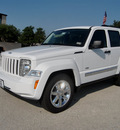 jeep liberty 2012 white suv sport gasoline 6 cylinders 4 wheel drive automatic 76011