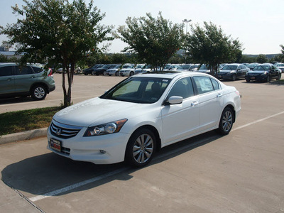 honda accord 2012 white sedan ex l v6 gasoline 6 cylinders front wheel drive automatic 75034