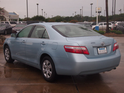 toyota camry 2009 lt  blue sedan le gasoline 4 cylinders front wheel drive automatic 77566