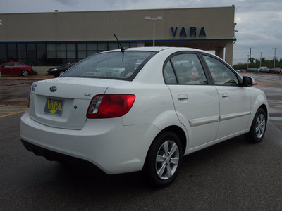 kia rio 2010 white sedan lx gasoline 4 cylinders front wheel drive automatic 78224