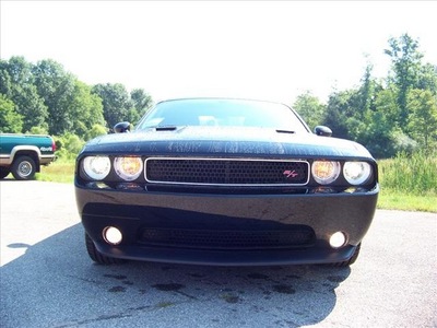 dodge challenger 2012 coupe gasoline 8 cylinders rear wheel drive not specified 44024