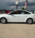 chevrolet cruze 2012 white sedan ls gasoline 4 cylinders front wheel drive automatic 78155