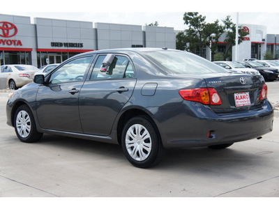 toyota corolla 2010 dk  gray sedan le gasoline 4 cylinders front wheel drive automatic 78232