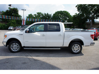 ford f 150 2012 white lariat gasoline 6 cylinders 2 wheel drive automatic 78644