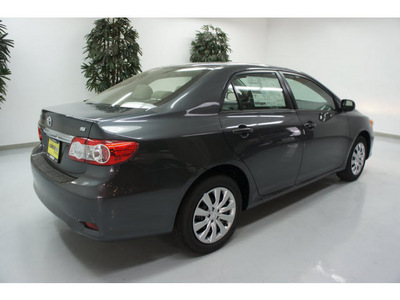 toyota corolla 2012 gray sedan le gasoline 4 cylinders front wheel drive not specified 91731