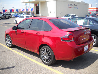 ford focus 2011 red sedan gasoline 4 cylinders front wheel drive automatic 79925