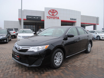 toyota camry 2012 attit blk sedan le gasoline 4 cylinders front wheel drive automatic 76087