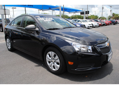 chevrolet cruze 2012 black sedan ls gasoline 4 cylinders front wheel drive automatic with overdrive 77581