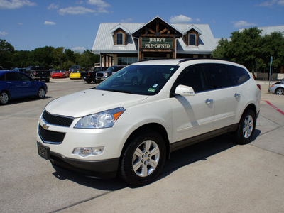 chevrolet traverse 2011 white lt gasoline 6 cylinders front wheel drive automatic 76087