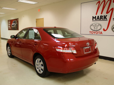 toyota camry 2011 red sedan le gasoline 4 cylinders front wheel drive automatic 27707